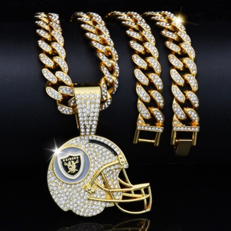 Raiders Pendant and Necklace helmet Gold