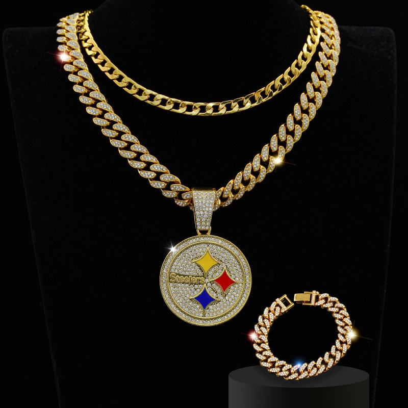 Steelers Pendant and 2 Necklaces Gold
