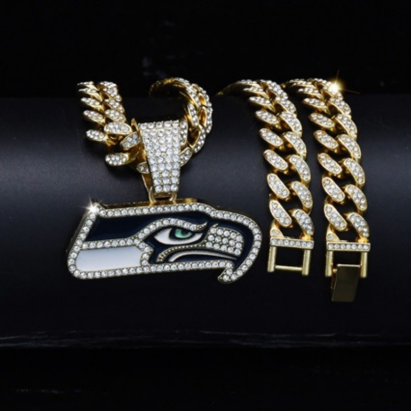 Seahawks Pendant and Necklace Gold