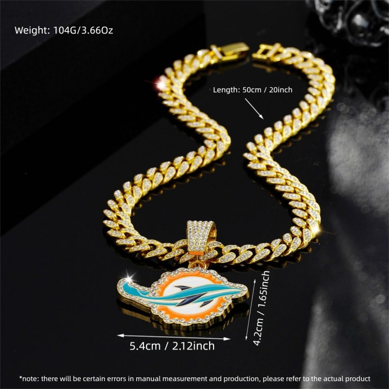 Dolphins Pendant and Necklace Gold