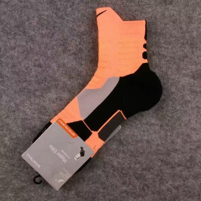 Nike Hyper Elite Basketball Crew Socks-19